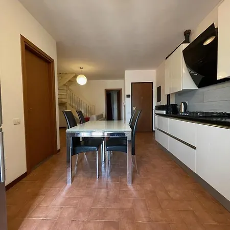 Happy House - Gli Arconi